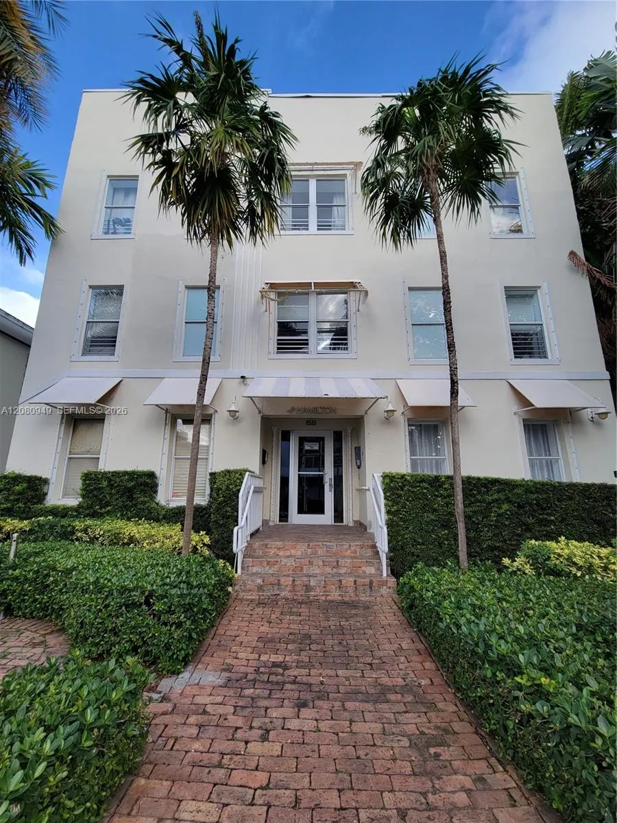 1521 Lenox Ave # 105, Miami Beach, FL 33139