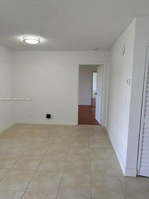 17021 N Bay Rd # 509, Sunny Isles Beach, FL 33160 photo 4