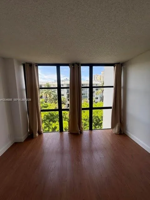17021 N Bay Rd # 509, Sunny Isles Beach, FL 33160 photo 5