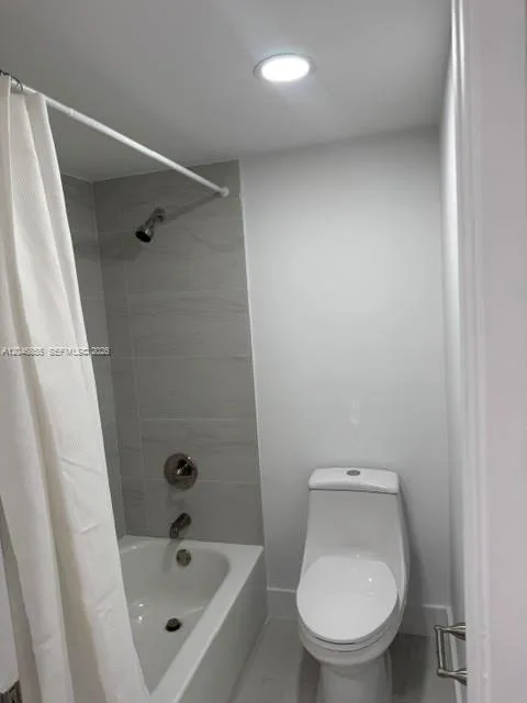 17021 N Bay Rd # 509, Sunny Isles Beach, FL 33160 photo 8