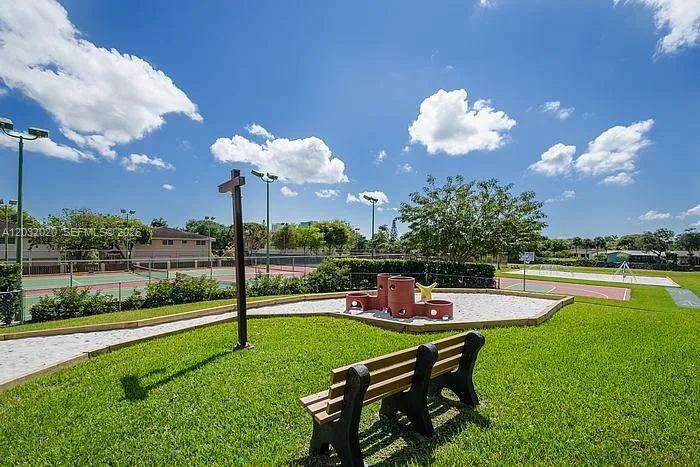 7956 Camino Cir # A4, Miami, FL 33143 photo 2