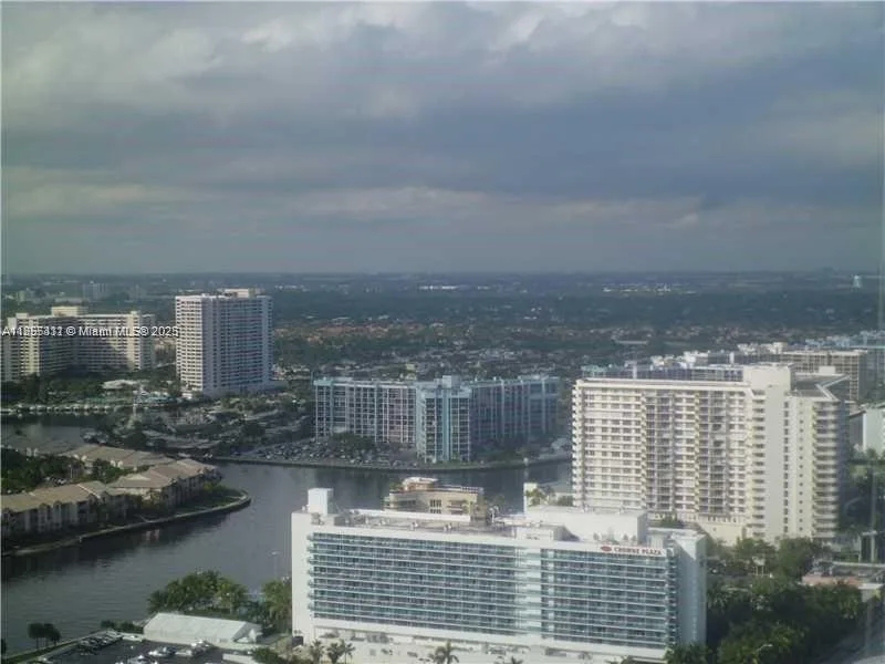 1850 S Ocean Dr # 3210, Hallandale Beach, FL 33009 photo 3