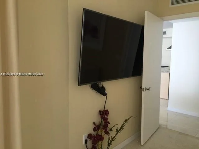1850 S Ocean Dr # 3210, Hallandale Beach, FL 33009 photo 8