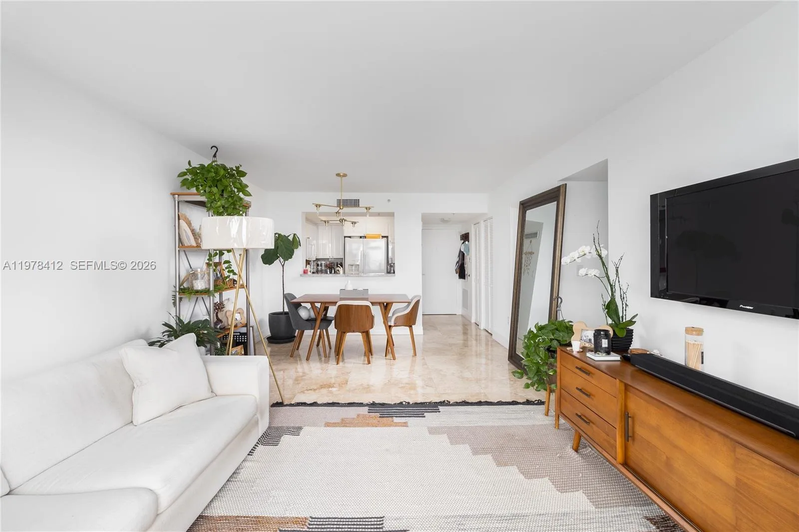 1800 Sunset Harbour Dr # 809, Miami Beach, FL 33139 photo 2