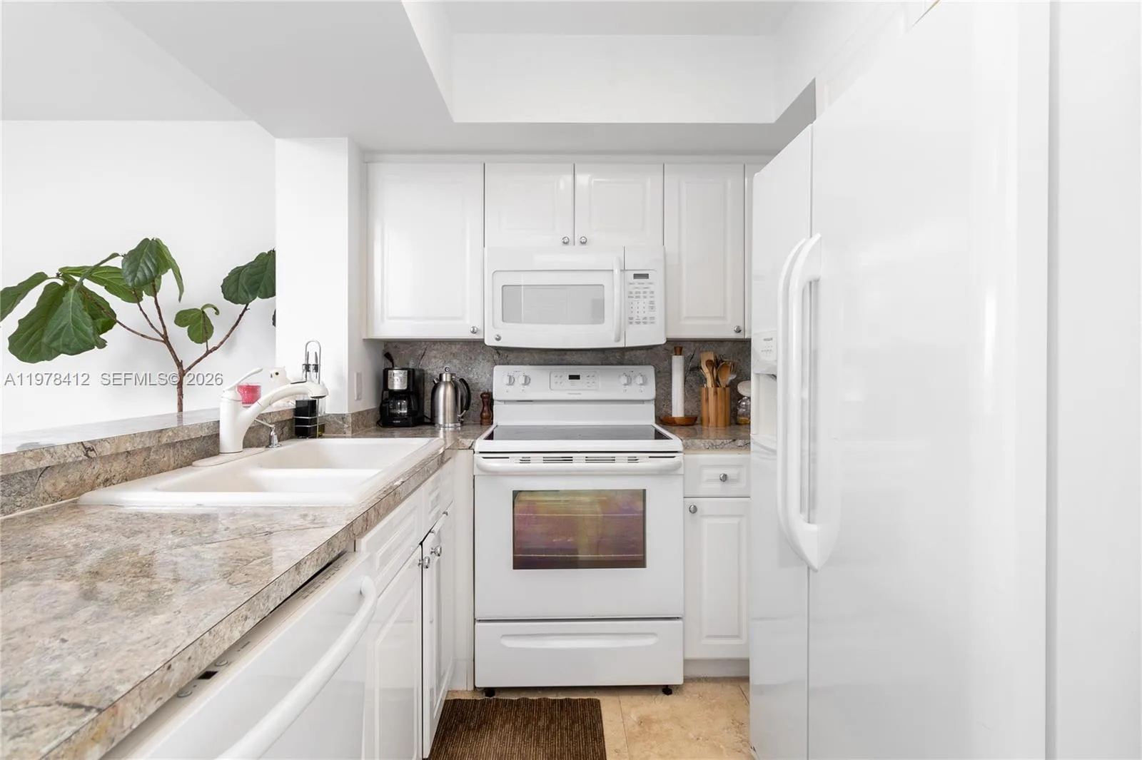1800 Sunset Harbour Dr # 809, Miami Beach, FL 33139 photo 6