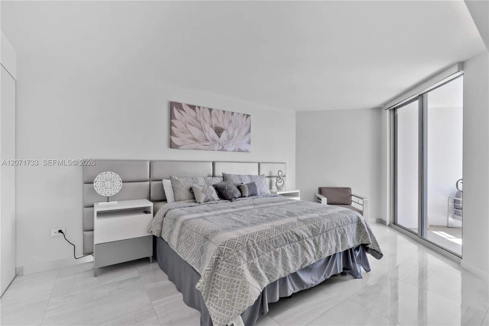 5555 Collins Ave # 5A, Miami Beach, FL 33140 photo 11