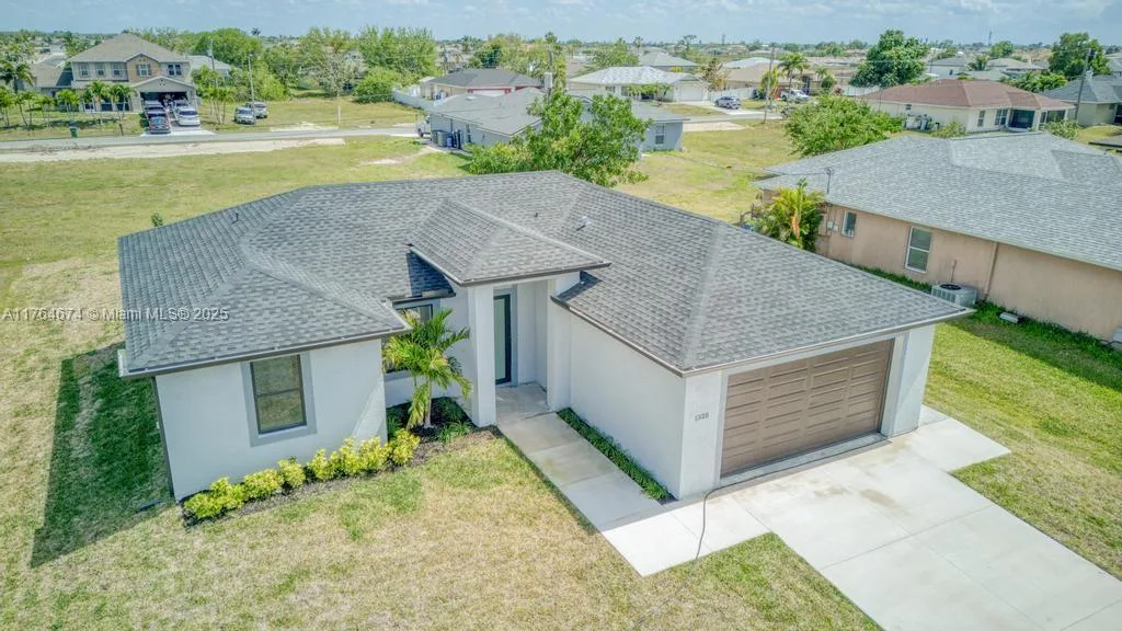 1325 NE 2nd Ave, Cape Coral, FL 33909 photo 5