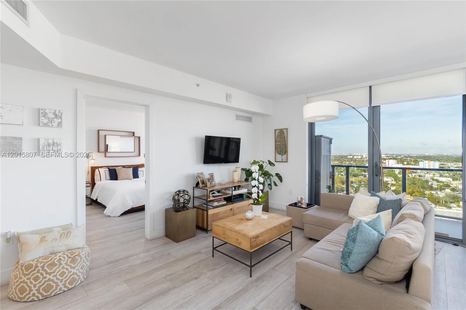 121 NE 34th St # 2509, Miami, FL 33137 photo 2