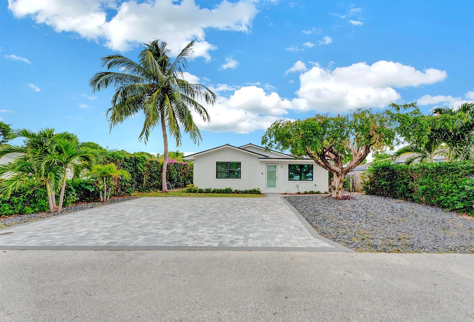 320 NW 3rd Avenue, Delray Beach, FL 33444 photo 4