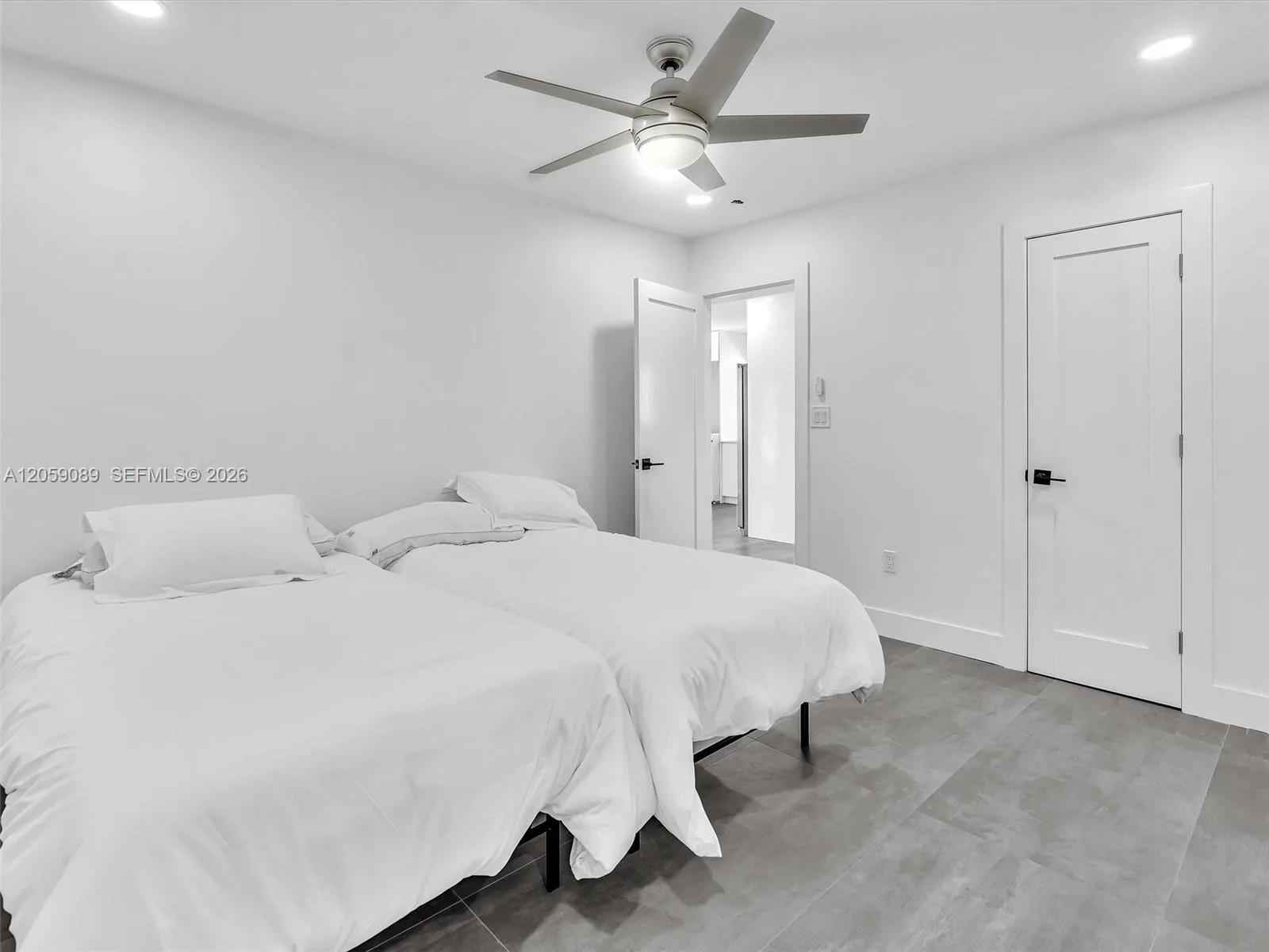 11900 N Bayshore Dr # 101, North Miami, FL 33181 photo 12