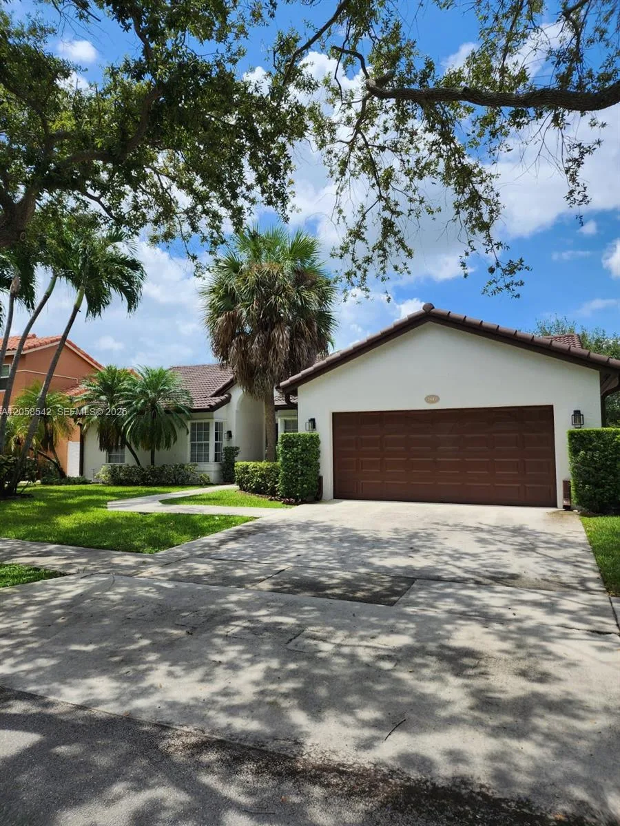 19640 NW 87th Pl # 19640, Hialeah, FL 33018