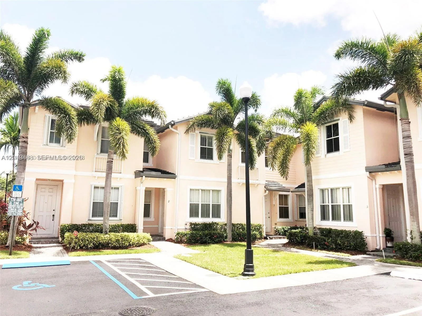 2884 SE 2nd Dr # 2, Homestead, FL 33033