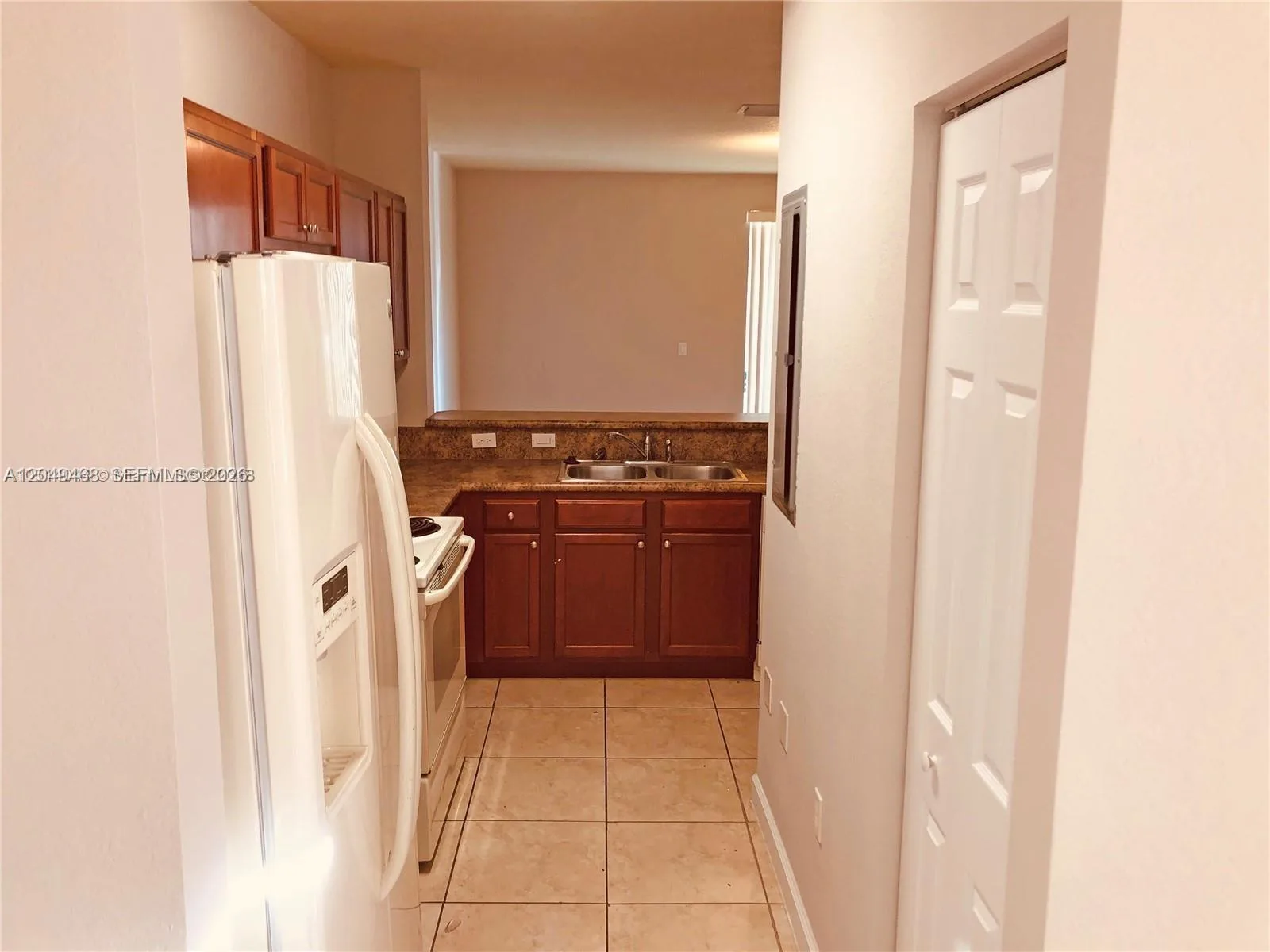 2884 SE 2nd Dr # 2, Homestead, FL 33033 photo 4