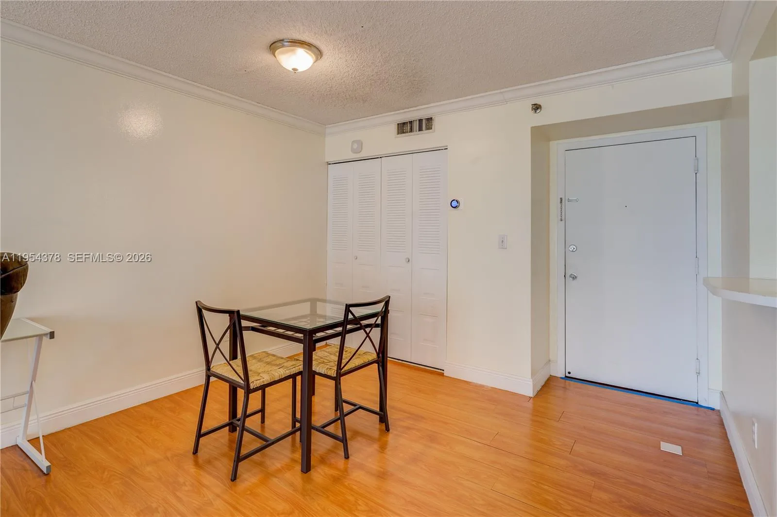 770 CLAUGHTON ISLAND DR # 811, Miami, FL 33131 photo 5