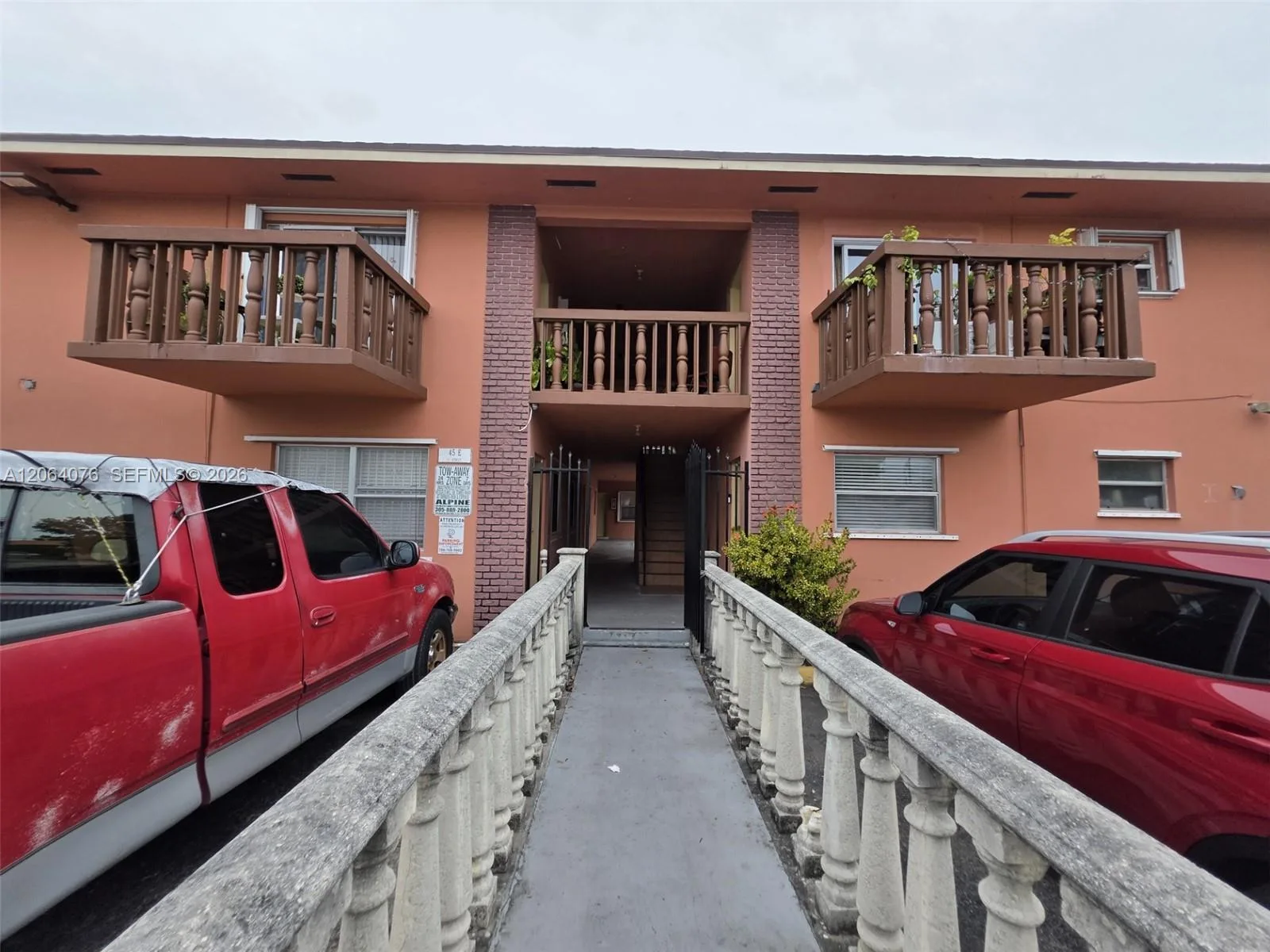45 E 11th St # 15, Hialeah, FL 33010