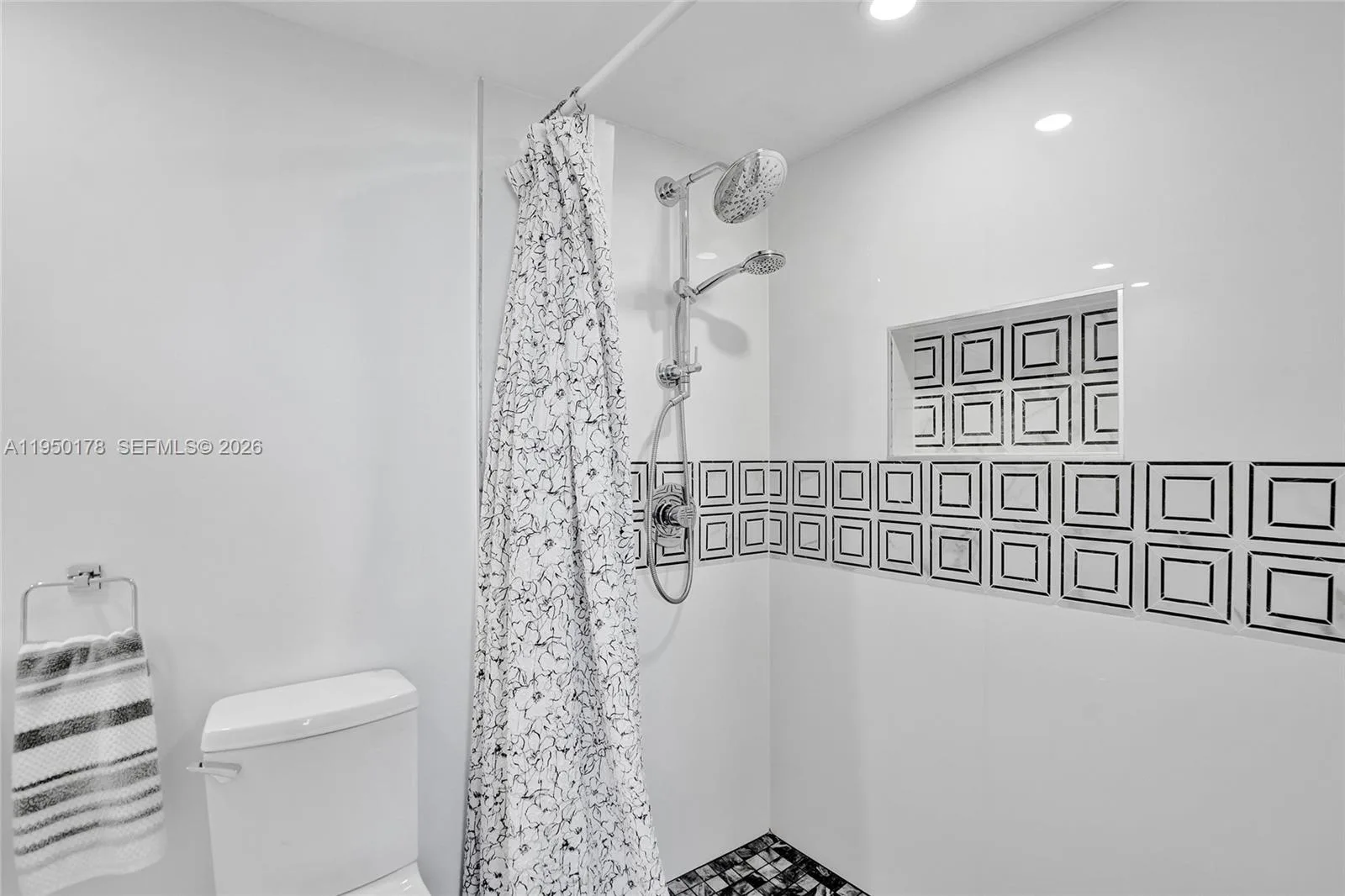 200 SE 5th Ave # 405, Dania Beach, FL 33004 photo 8