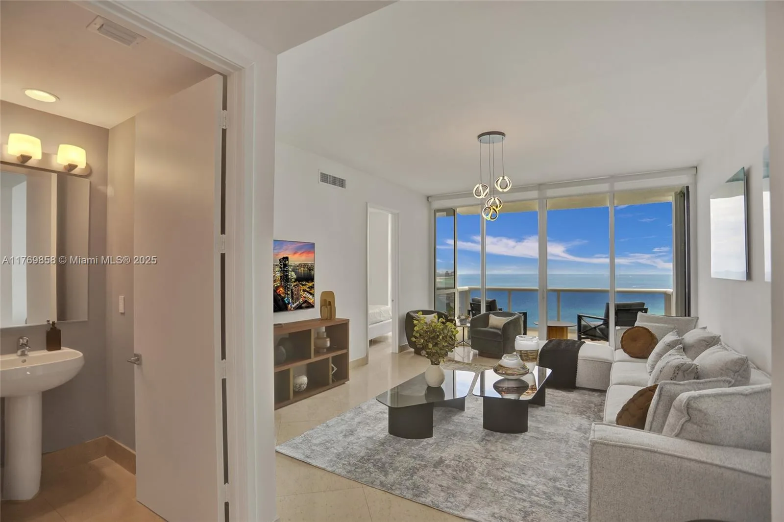 18101 Collins Ave # 3504, Sunny Isles Beach, FL 33160 photo 3