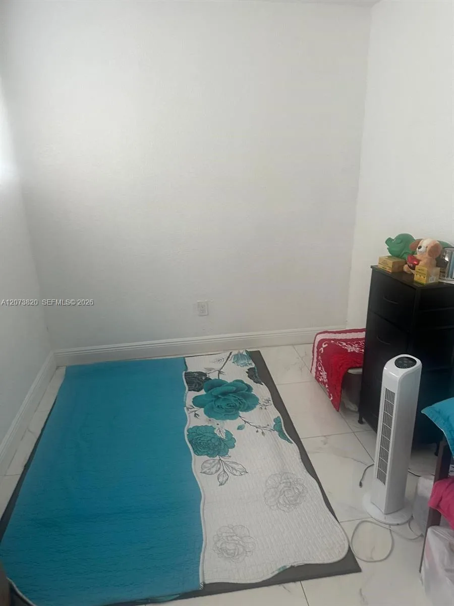 864 NW 116th St, Miami, FL 33168 photo 12