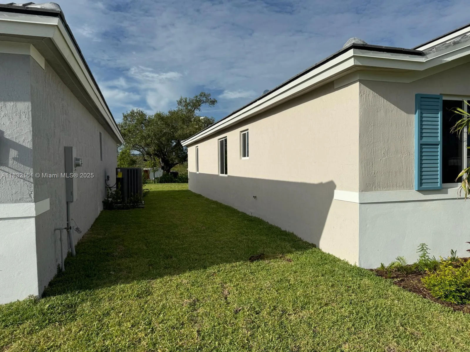 1828 NE 1st St, Homestead, FL 33033 photo 3