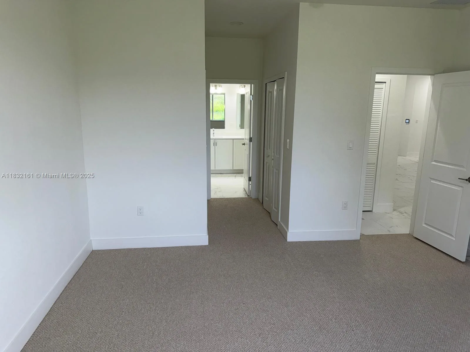 1828 NE 1st St, Homestead, FL 33033 photo 9