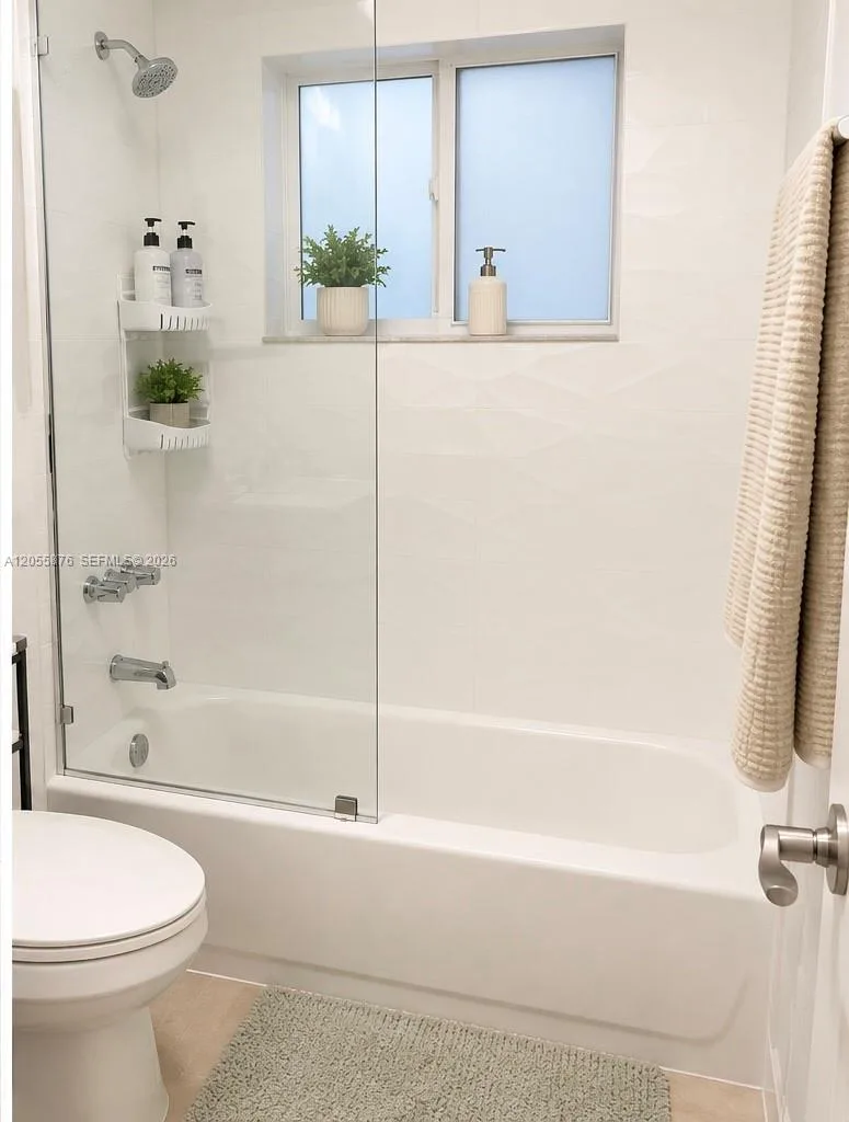 4635 SW 18th St # 4635, West Park, FL 33023 photo 8