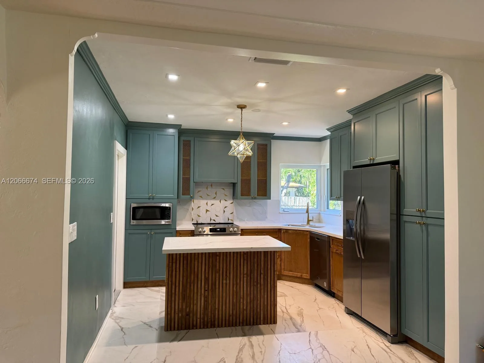 431 Candia Ave, Coral Gables, FL 33134 photo 12