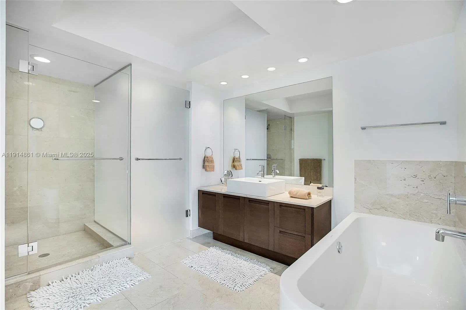 150 Sunny Isles Blvd # 1-1805, Sunny Isles Beach, FL 33160 photo 11