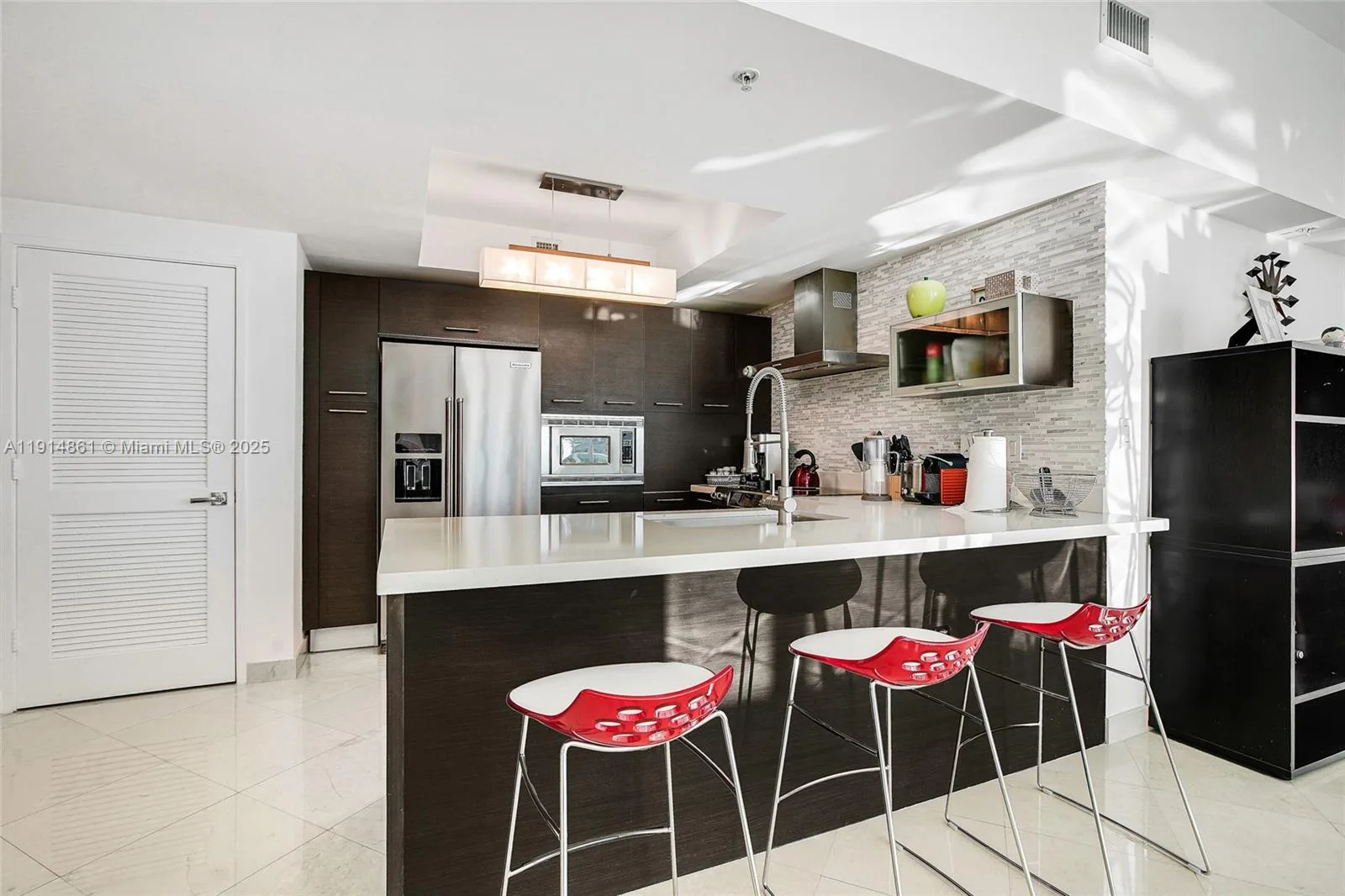 150 Sunny Isles Blvd # 1-1805, Sunny Isles Beach, FL 33160 photo 8