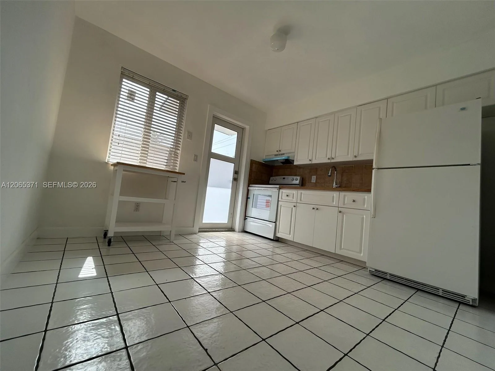 4252 NW 3rd St # 4252, Miami, FL 33126 photo 7