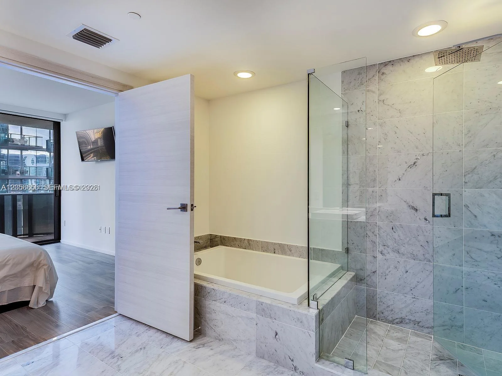 801 S Miami Ave # 2706, Miami, FL 33130 photo 5
