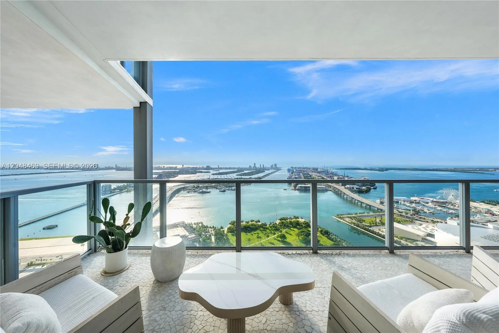 1100 Biscayne Blvd # 5004, Miami, FL 33132