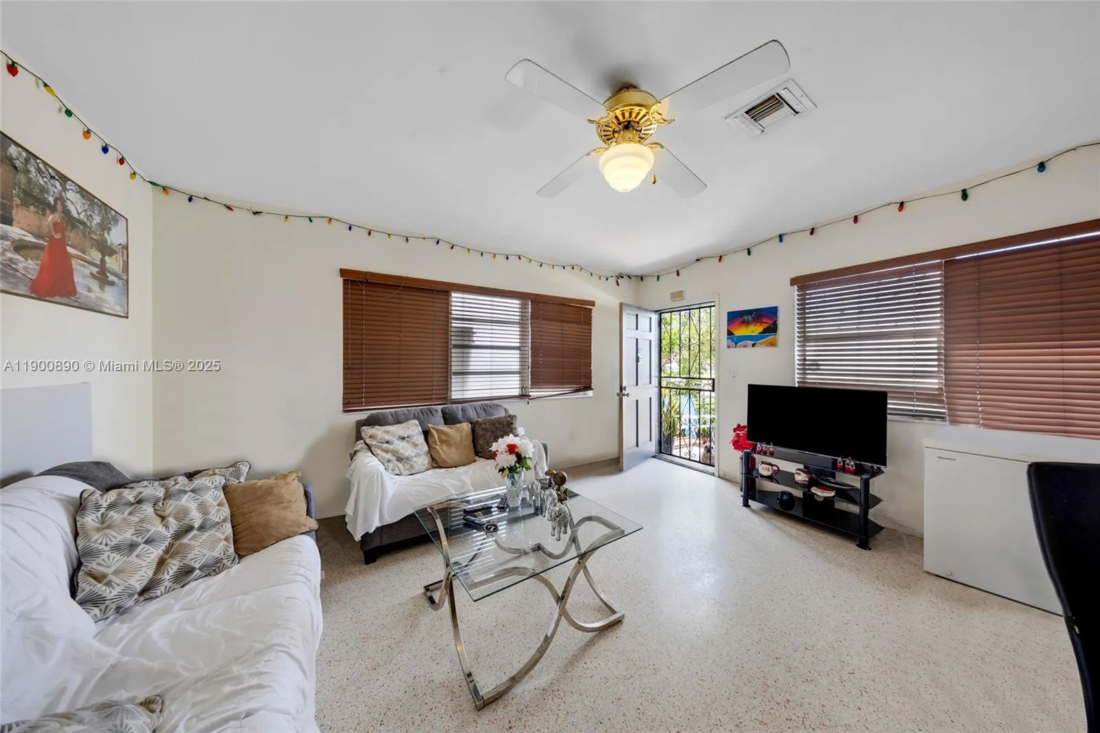 1515 NW 33rd Ave, Miami, FL 33125 photo 4