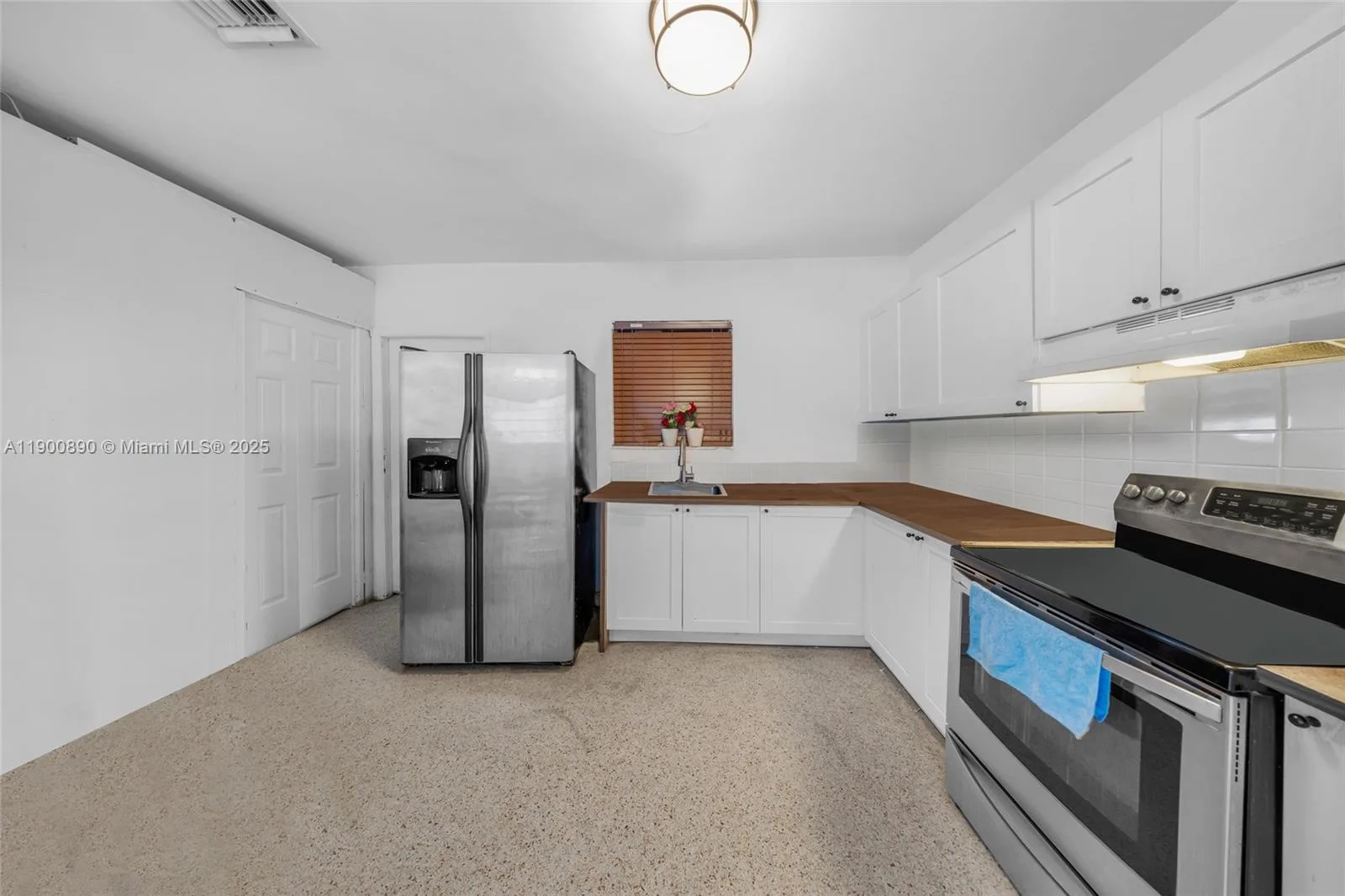1515 NW 33rd Ave, Miami, FL 33125 photo 7