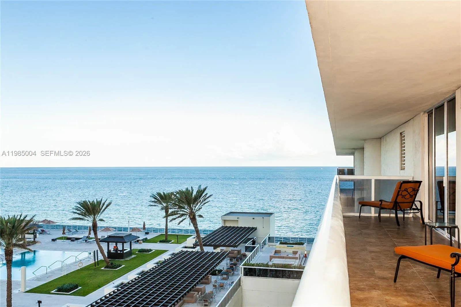 1830 S Ocean Dr # 1108, Hallandale Beach, FL 33009 photo 2