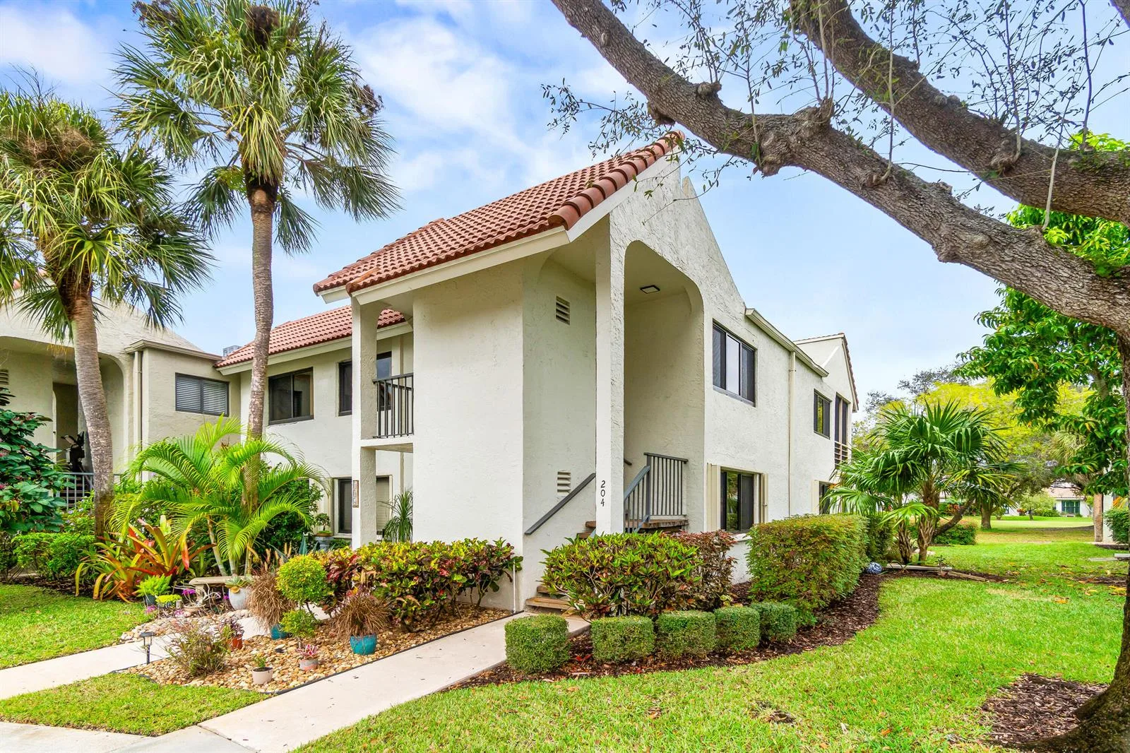 5687 Fairway Park Drive, Boynton Beach, FL 33437