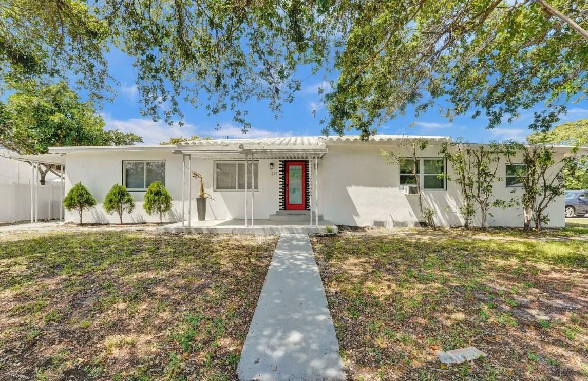 2001 Washington Street, Hollywood, FL 33020 photo 10