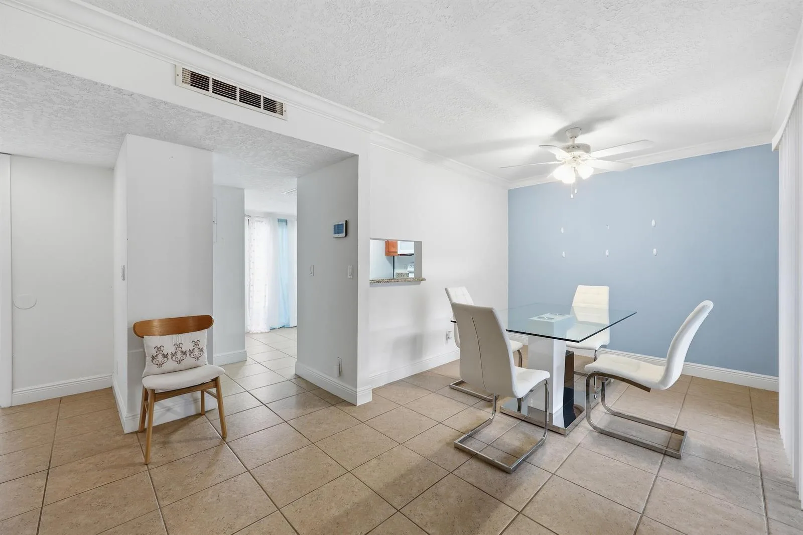 301 LAKEWOOD Drive # 8A, Jupiter, FL 33458 photo 2
