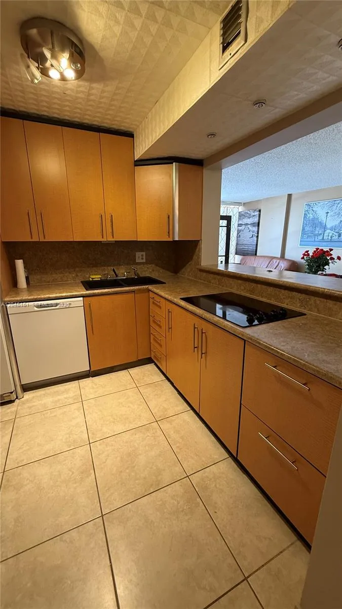 2049 S Ocean Dr # 1004, Hallandale Beach, FL 33009 photo 12