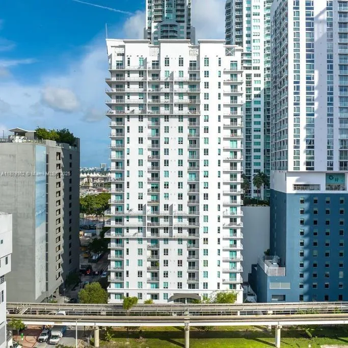 234 NE 3rd St # 1805, Miami, FL 33132