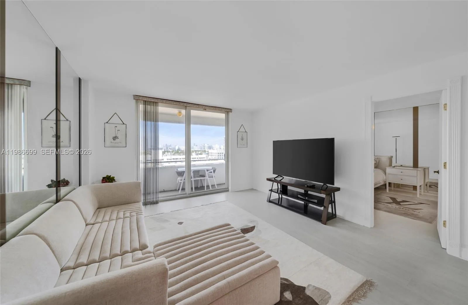 465 Ocean Dr # 1102, Miami Beach, FL 33139