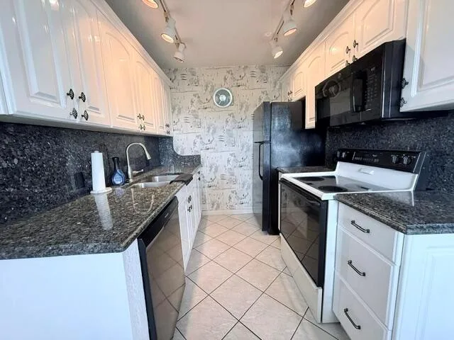 4065 Harwood E, Deerfield Beach, FL 33442