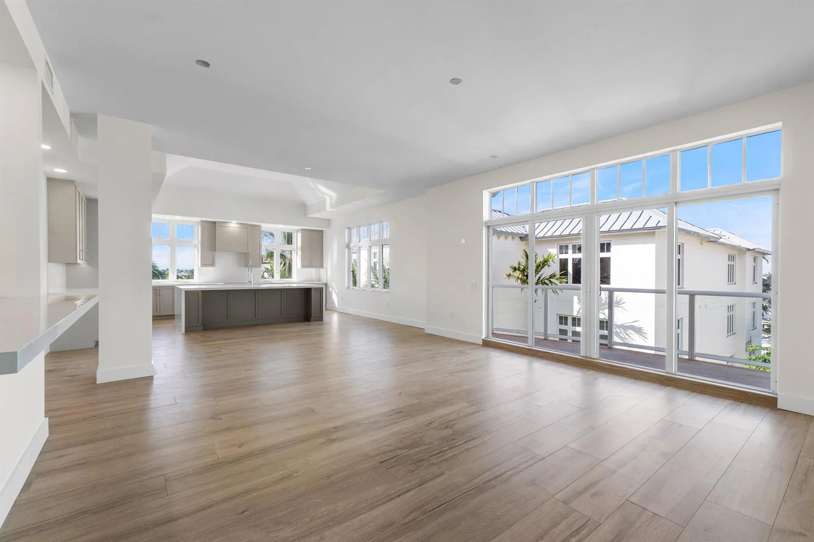 184 Lake Drive # 5302, Palm Beach Shores, FL 33404