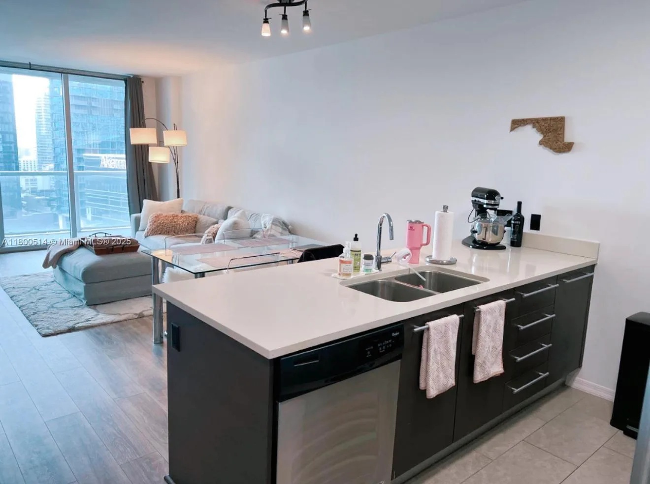 55 SE 6th St # 2304, Miami, FL 33131 photo 5
