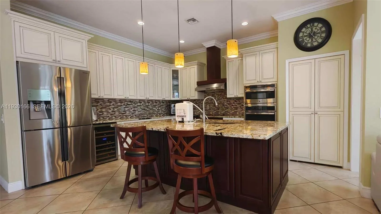 1035 Waterside Cir, Weston, FL 33327 photo 6