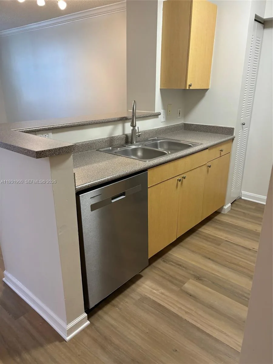 1919 Van Buren St # 219A, Hollywood, FL 33020 photo 5