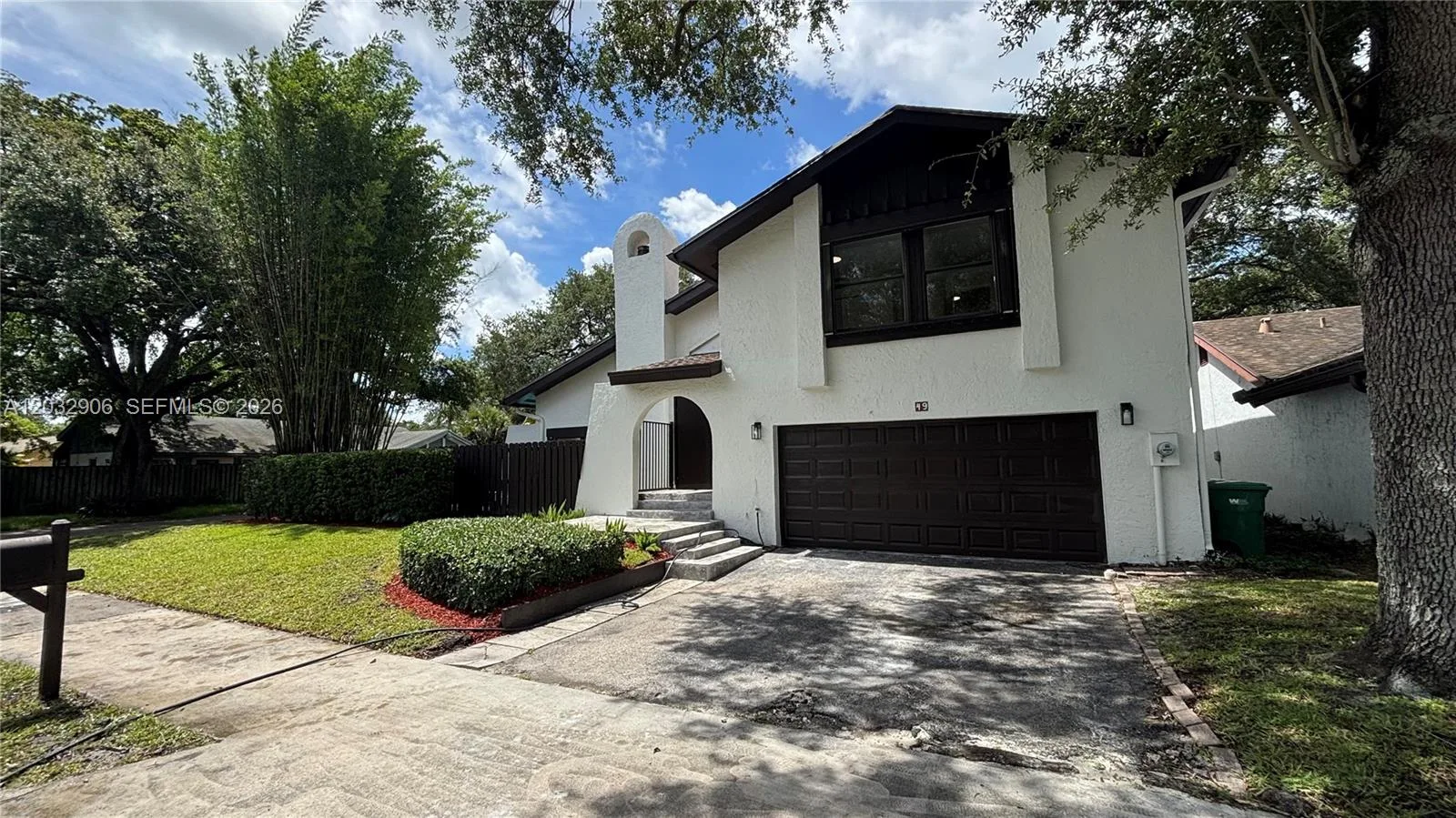 49 Forest Cir, Cooper City, FL 33026