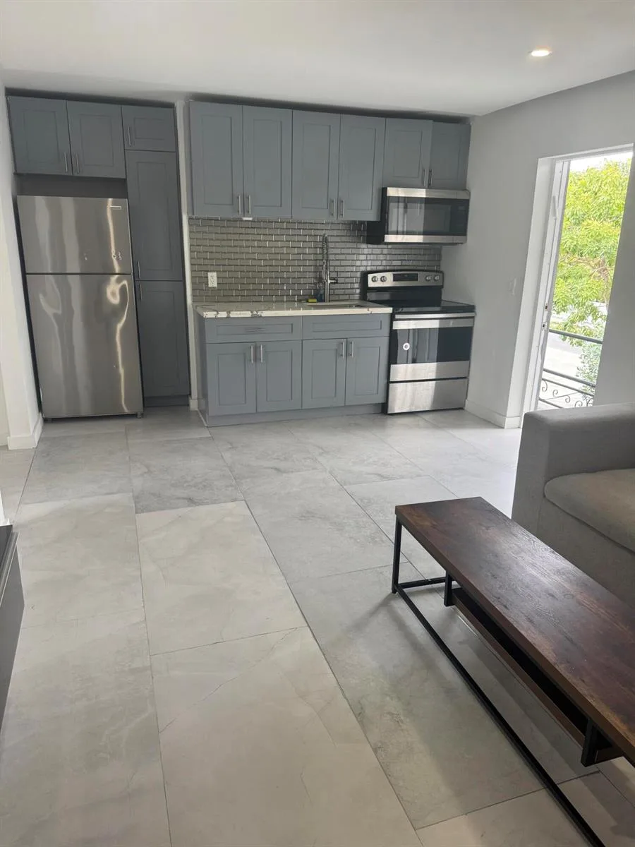 2201 Greene Street # 5, Hollywood, FL 33020