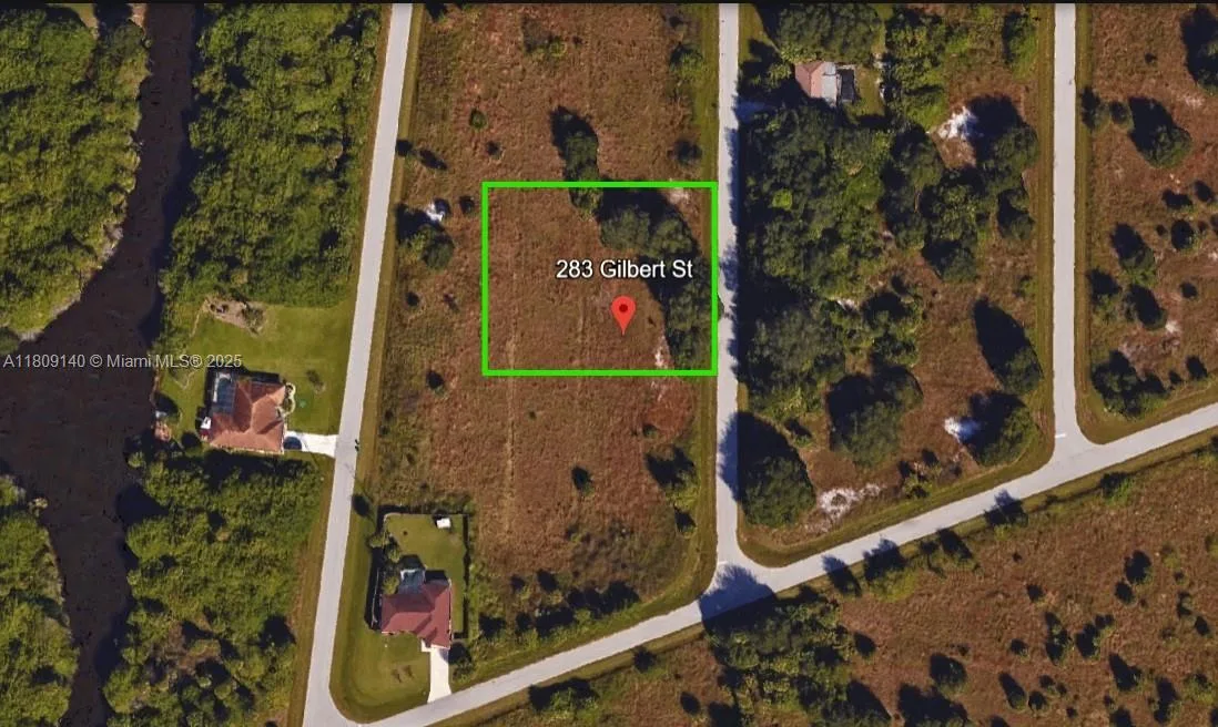 283 Gilbert St, Port Charlotte, FL 33954 photo 3