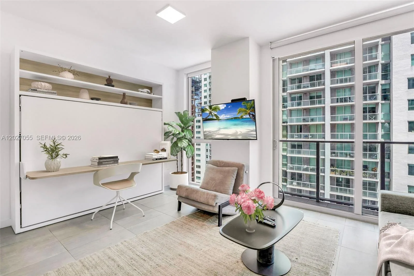 227 NE 2nd St # 2611, Miami, FL 33132