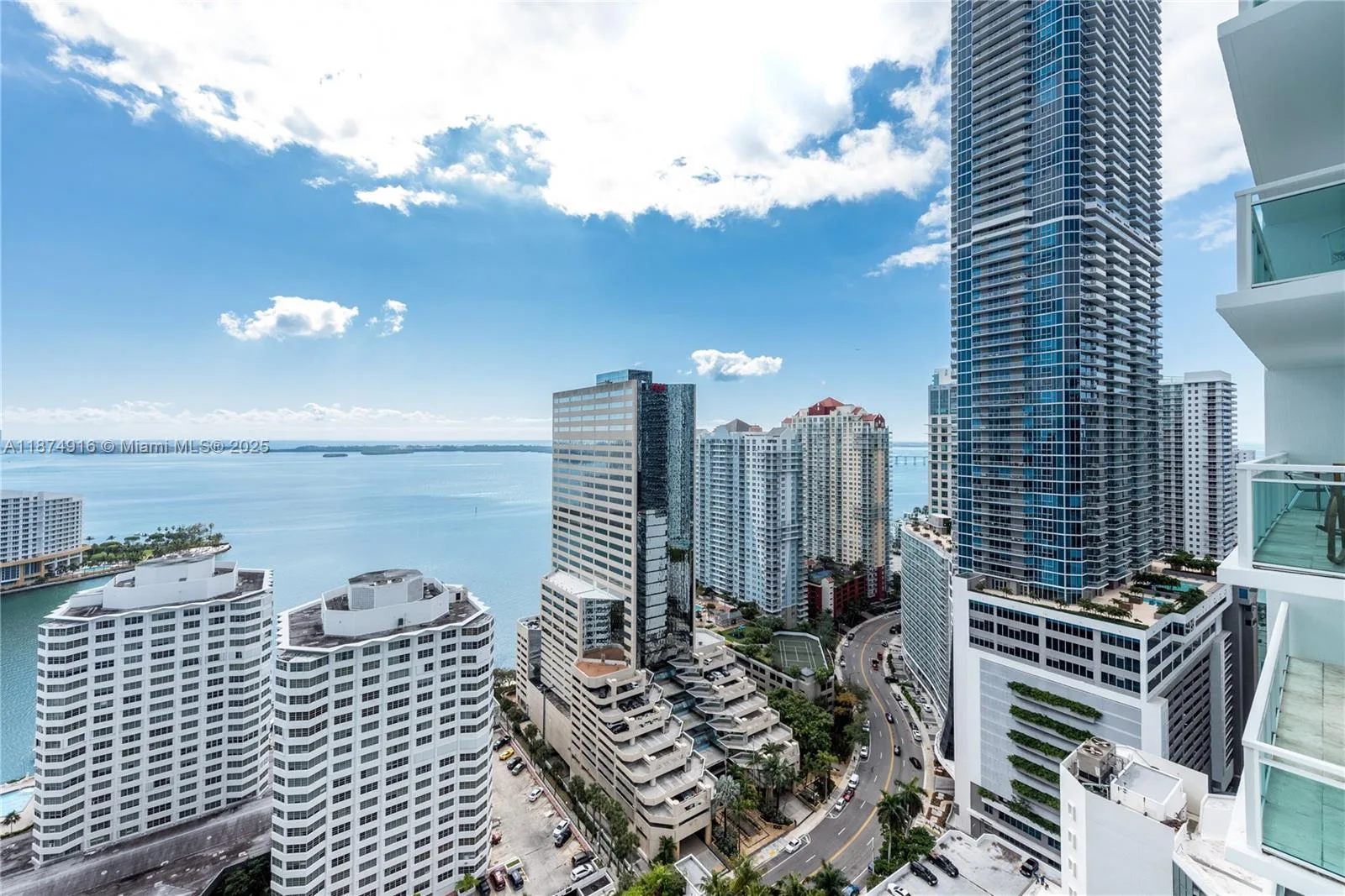 951 Brickell Ave # 3102, Miami, FL 33131 photo 4